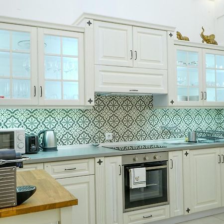Budapest Opera Apartments ภายนอก รูปภาพ