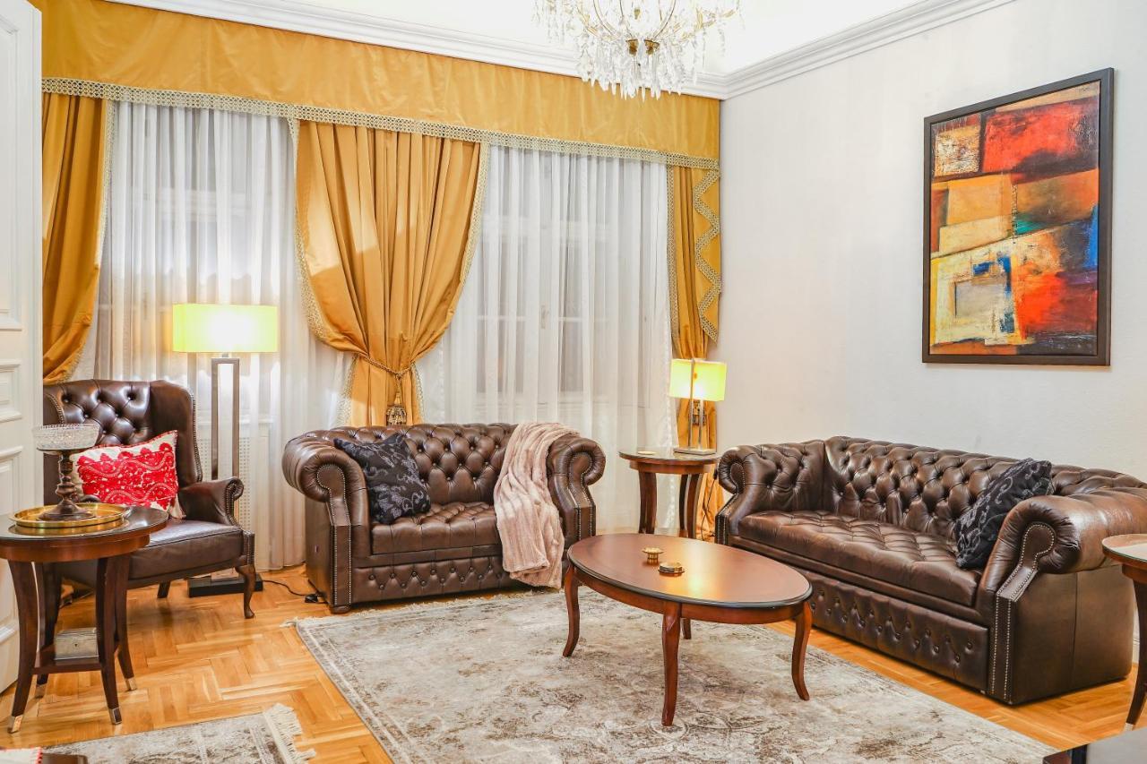 Budapest Opera Apartments ภายนอก รูปภาพ