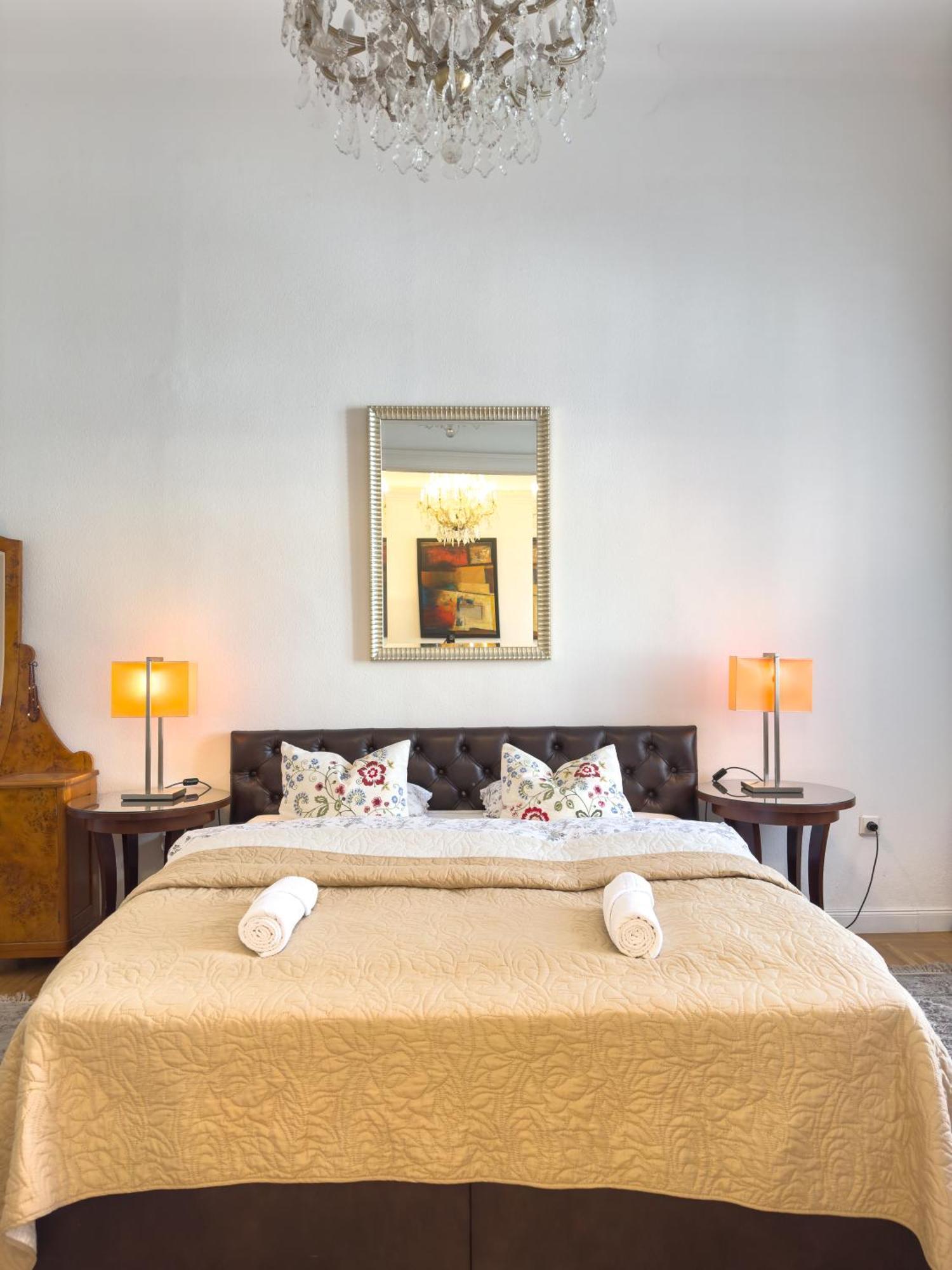Budapest Opera Apartments ภายนอก รูปภาพ